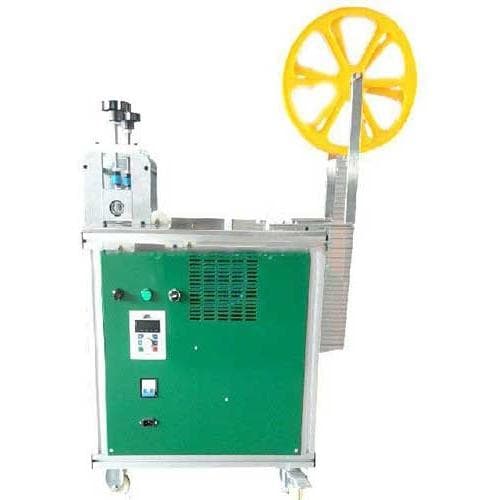 Máy cắt hình băng Velcro YUANHAN YH-160 Máy cắt hình băng Velcro YUANHAN YH-160